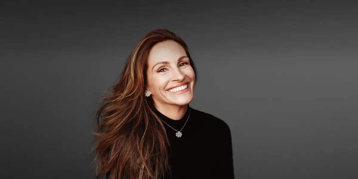 Новая кампания Chopard loves cinema сочетает уникальные часы и ювелирные украшения с лучезарной улыбкой Джулии Робертс